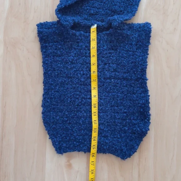 Handmade Poncho, crocheted kids hoodie, XS, new, unisex, soft, retro, knit - Picture 7 of 10